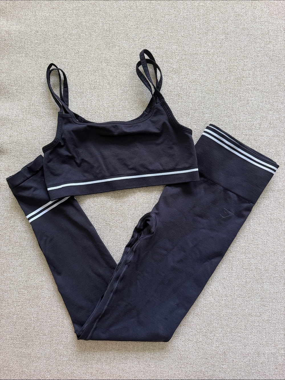 Seamless Black partially Ribbed Sports Bra and Legging Set